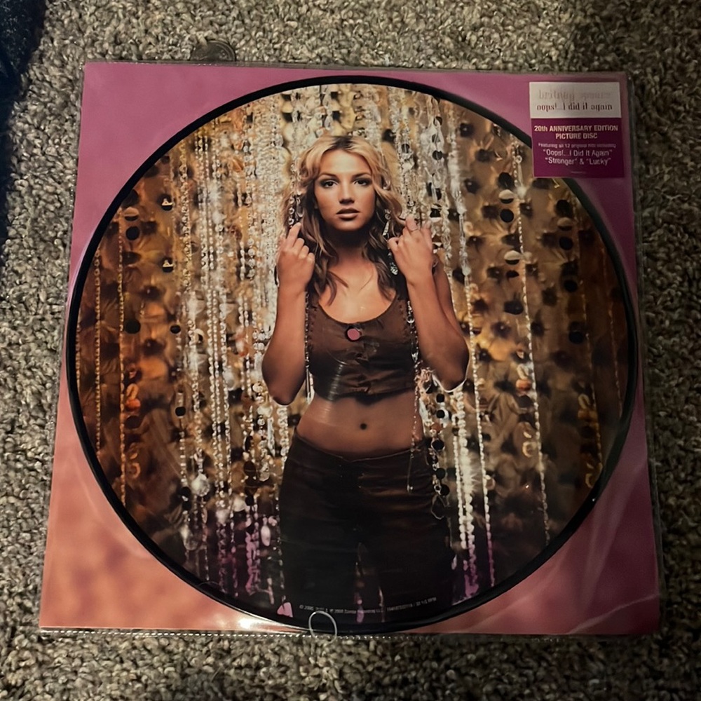 BRAND NEW BRITNEY SPEARS OOPS I DID IT AGAIN